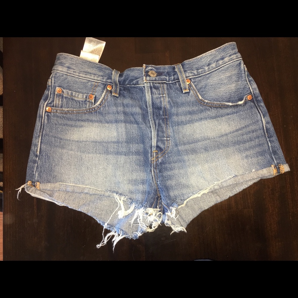Levi’s shorts